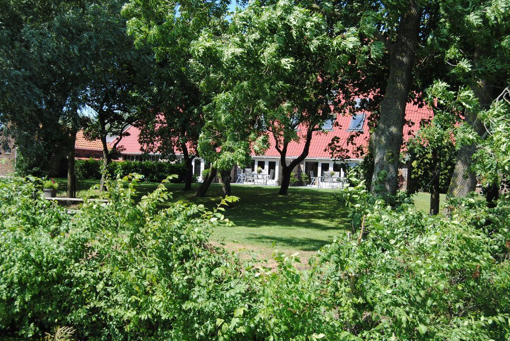 Appartementen Verhuur De Trijehoek Stiens Экстерьер фото